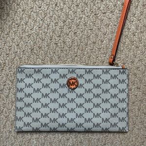 Michael Kors Wristlet
